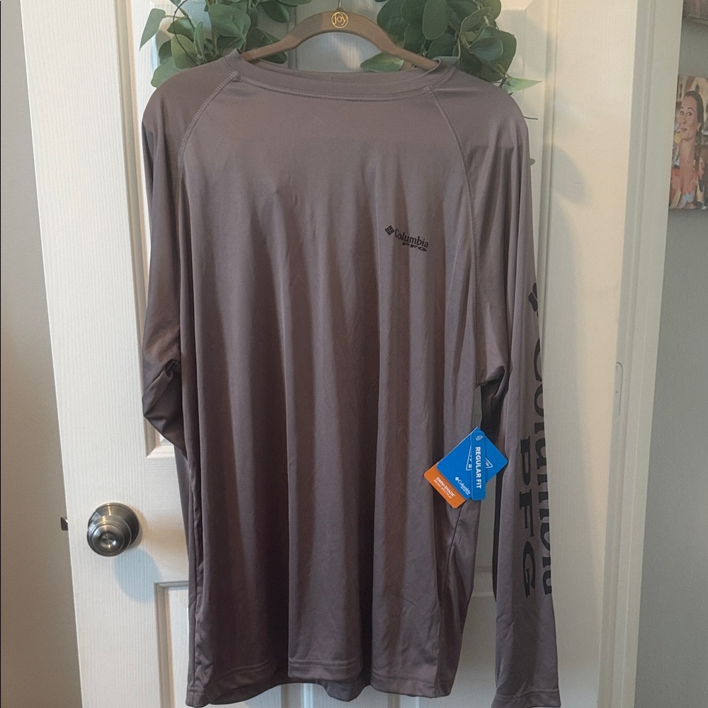 Columbia Men's Charcoal Brown Long Sleeve Tee NWT